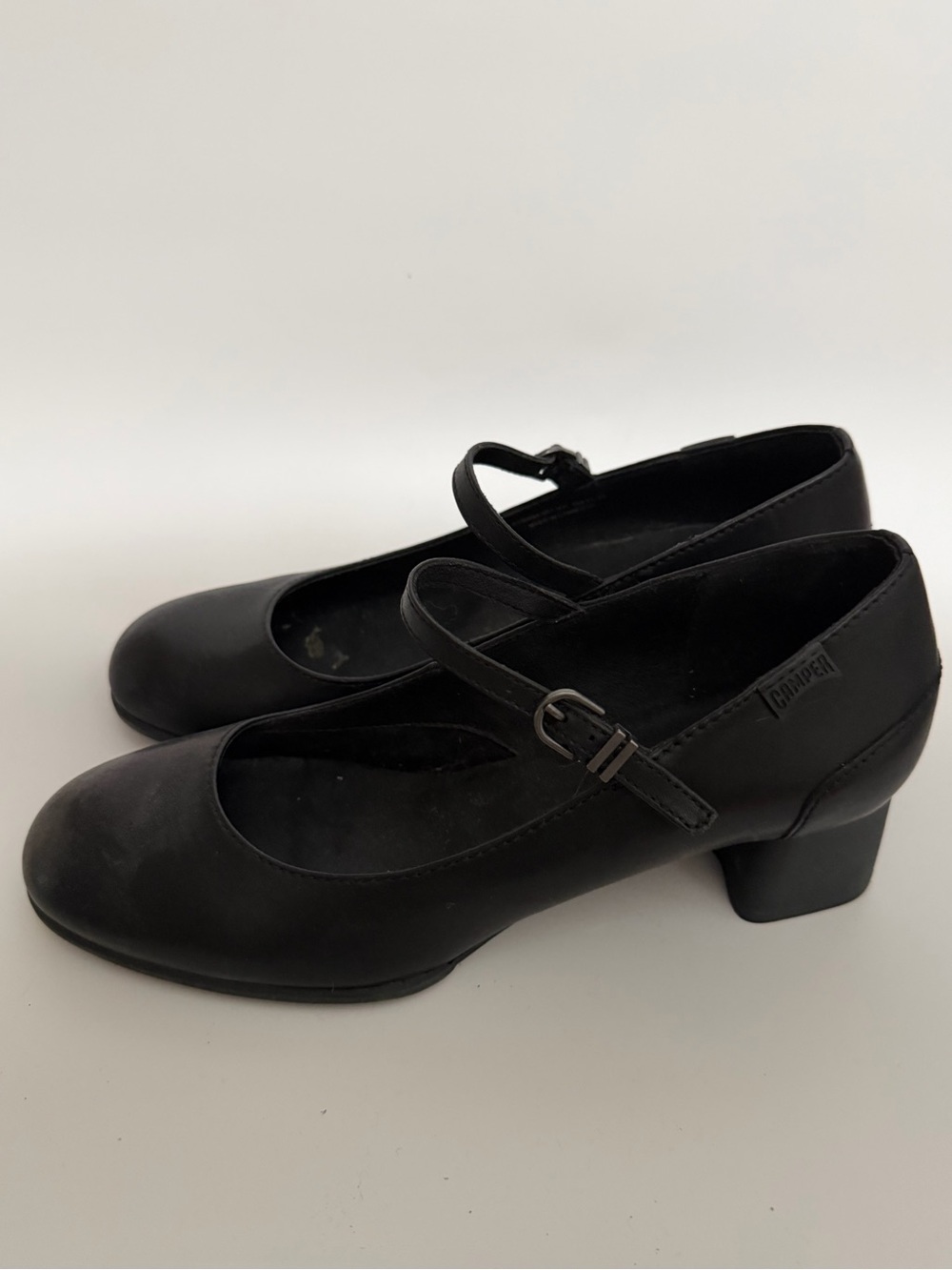 Camper Women’s Black KATIE Mary Jane Heels 39